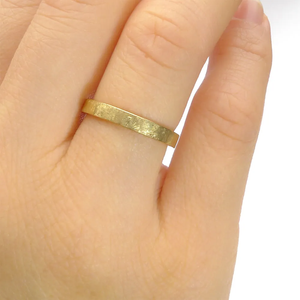 18ct Gold 3mm Flat Urban Finish Wedding Ring