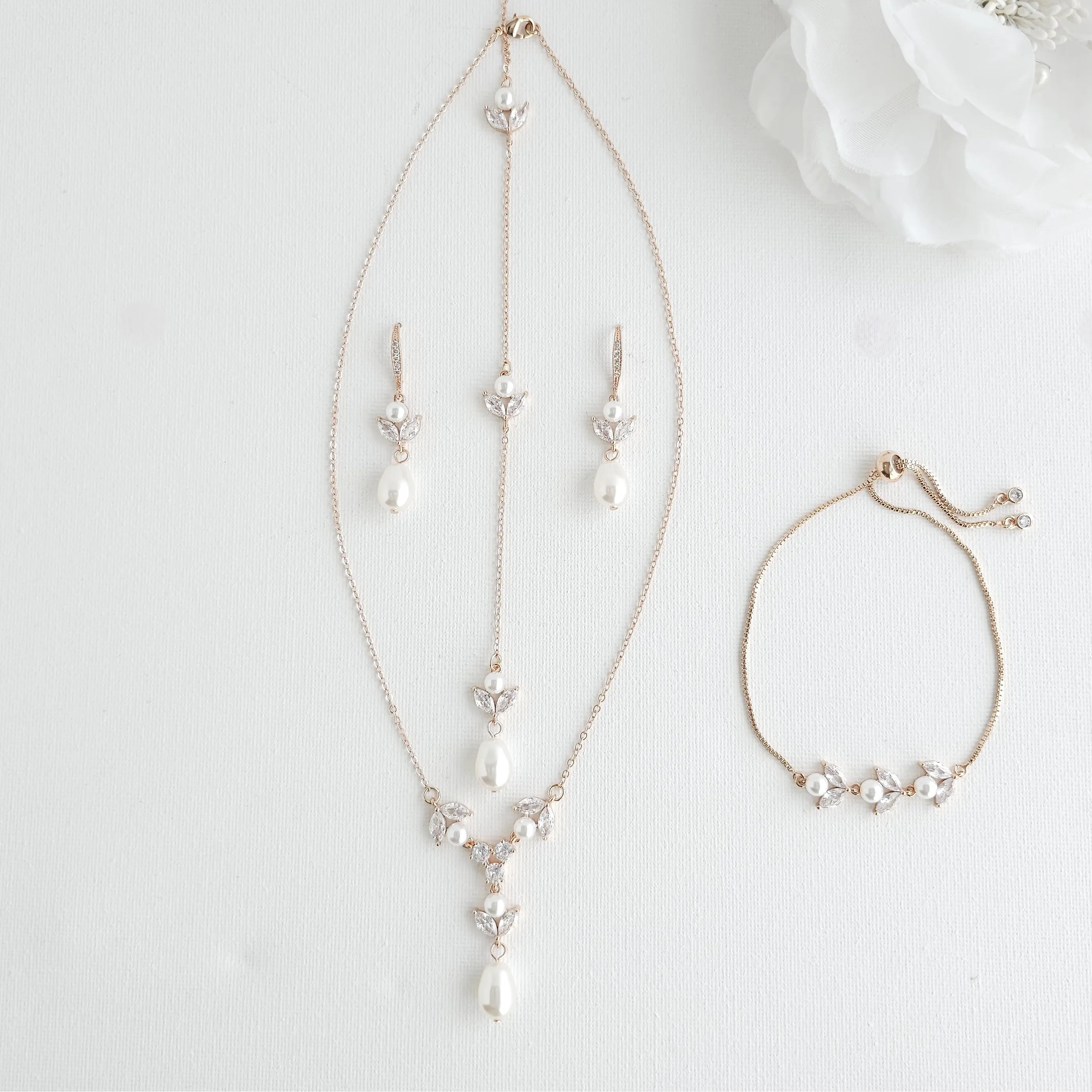 Delicate Gold Wedding Jewelry Set-Leila