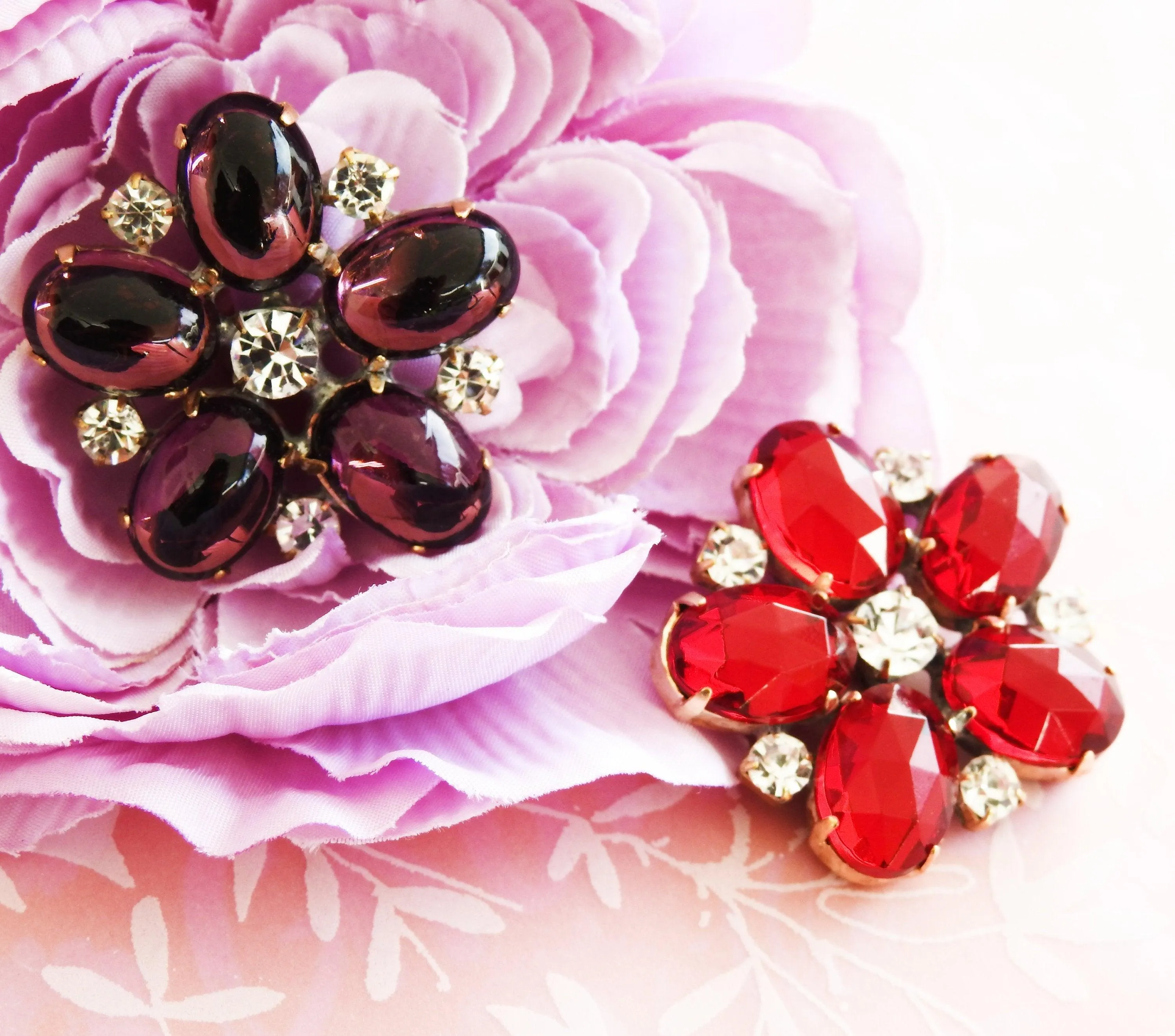 Large glass buttons for floral embellishments