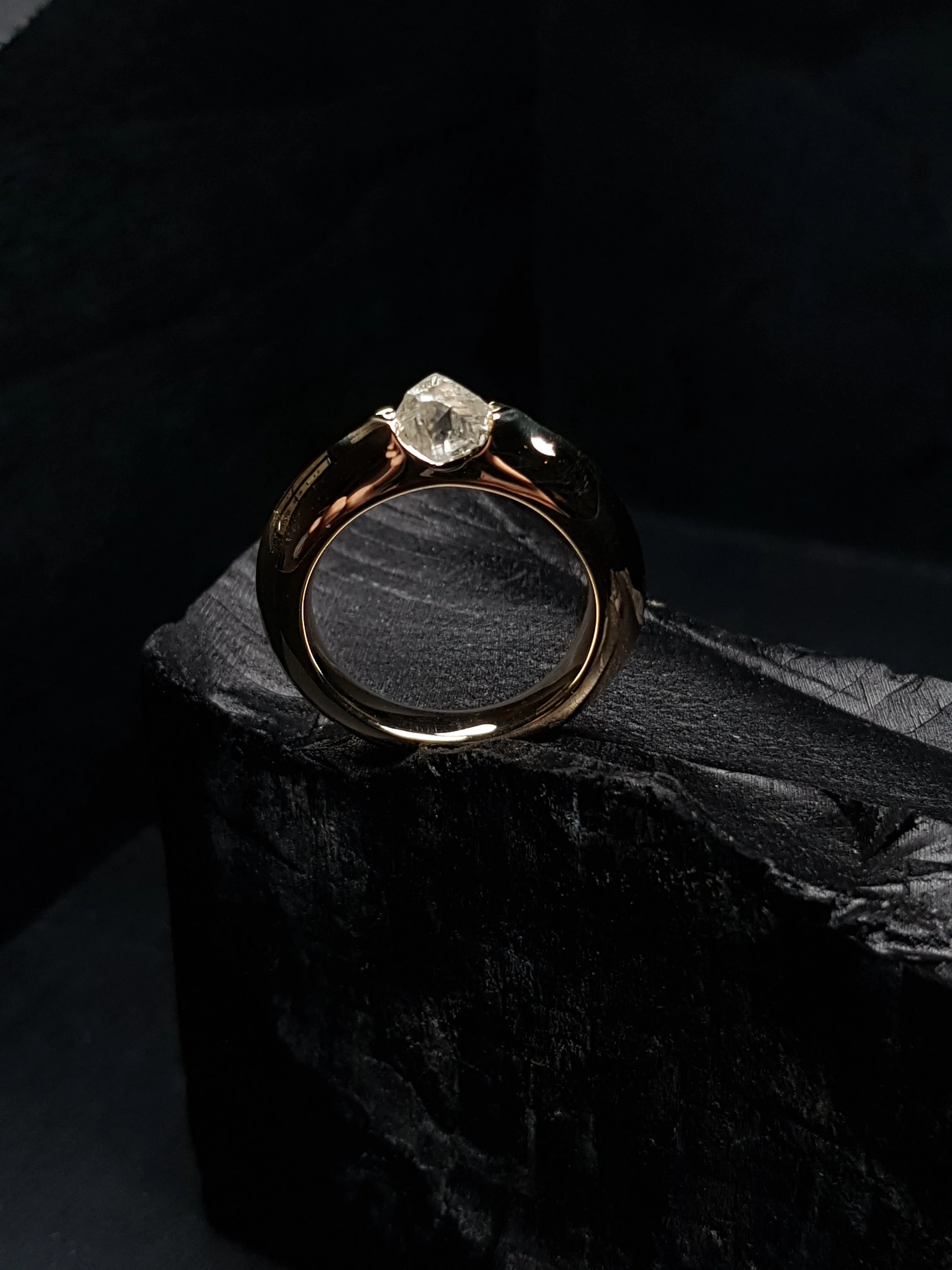 Raw Diamond in Glossy Gold Ring – 1.18 ct.