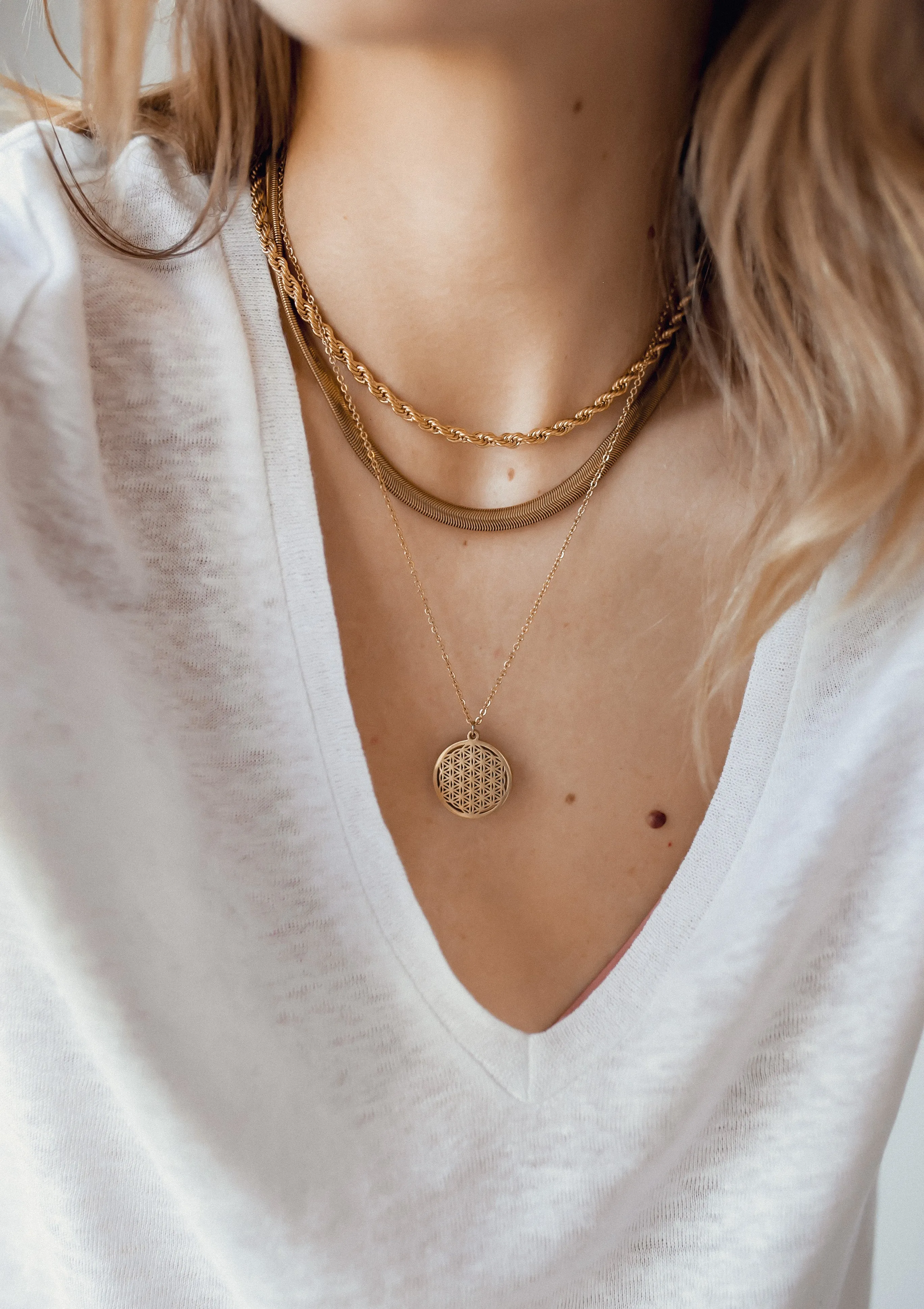 Thick Snake Chain Necklace Gold